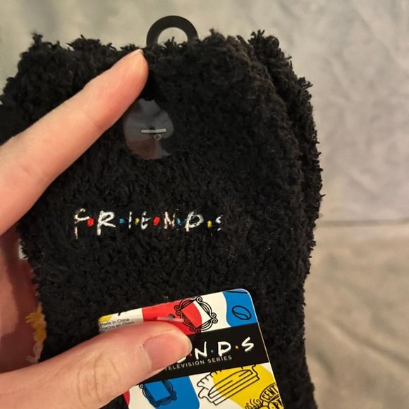 Friends Fluffy Socks (2 Piece) - Picture 3 of 3